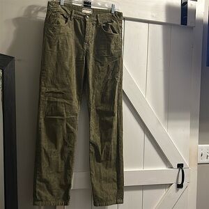 Free People olive corduroy pants, good condition. Size 28 with 31 inch inseam.